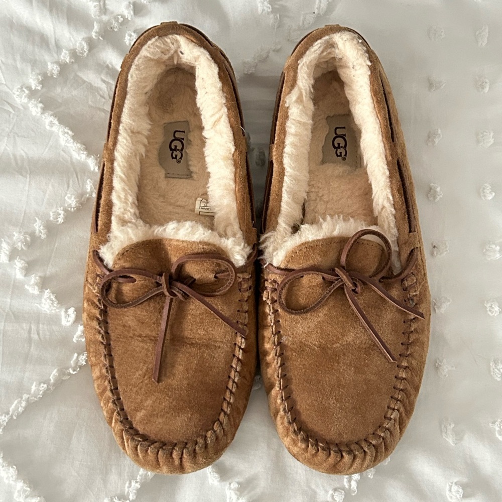 UGG Women’s Dakota Moccasin Slippers